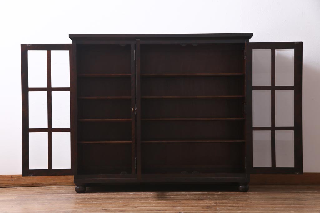 当店リメイク　民芸家具　北海道民芸家具　天板・丸脚付リメイクキャビネット(サイドボード、収納棚)(R-037473)