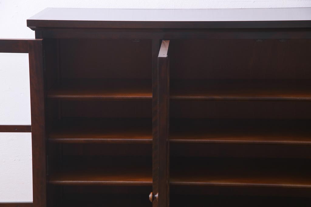 当店リメイク　民芸家具　北海道民芸家具　天板・丸脚付リメイクキャビネット(サイドボード、収納棚)(R-037473)