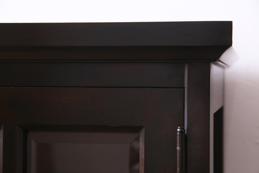 当店リメイク　民芸家具　北海道民芸家具　天板・丸脚付リメイクキャビネット(サイドボード、収納棚)(R-037473)