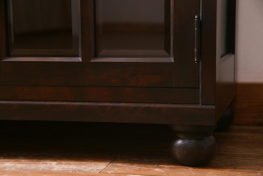 当店リメイク　民芸家具　北海道民芸家具　天板・丸脚付リメイクキャビネット(サイドボード、収納棚)(R-037473)