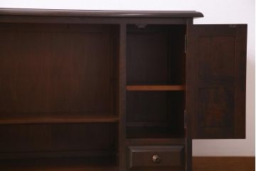 中古　北海道民芸家具　HM135　シックな雰囲気漂うサイドボード(リビングボード、キャビネット、収納棚)(定価約27万円)(R-037474)