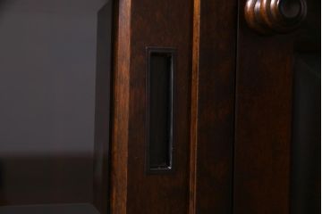 中古　北海道民芸家具　HM135　シックな雰囲気漂うサイドボード(リビングボード、キャビネット、収納棚)(定価約27万円)(R-037474)