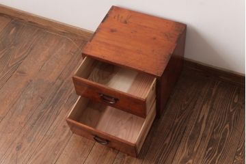 アンティーク家具　和製アンティーク　ヒノキ材の味わいが魅力的な小引き出し(小物収納)(R-037476)