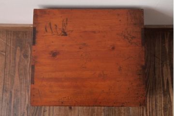 アンティーク家具　和製アンティーク　ヒノキ材の味わいが魅力的な小引き出し(小物収納)(R-037476)