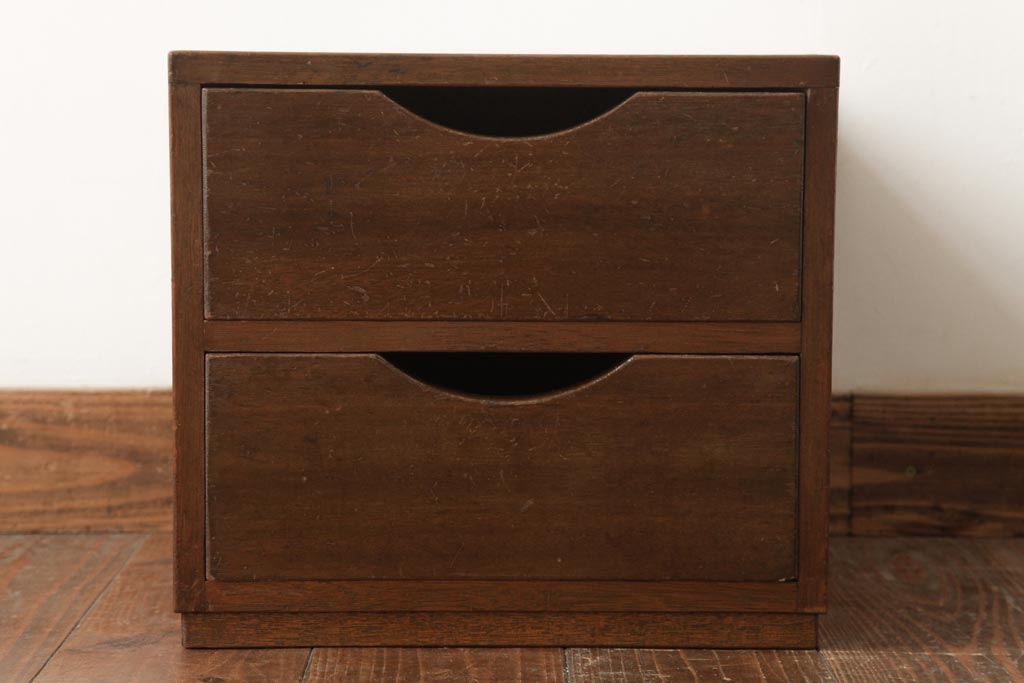 アンティーク家具　和製アンティーク　ラワン材　レトロでシンプルな小引き出し(小物収納)(R-037477)