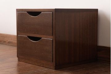アンティーク家具　和製アンティーク　ラワン材　レトロでシンプルな小引き出し(小物収納)(R-037477)