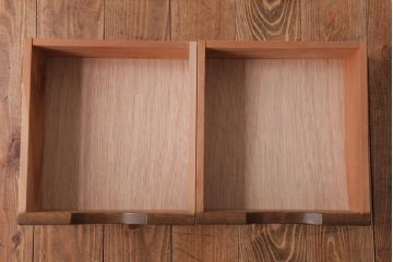 アンティーク家具　和製アンティーク　ラワン材　レトロでシンプルな小引き出し(小物収納)(R-037477)