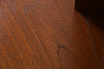 ヴィンテージ家具　G-PLAN(ジープラン)　北欧家具　チーク材　コーナーキャビネット(コーナーシェルフ、棚、戸棚、ビンテージ)(R-037484)