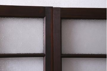 アンティーク建具　レトロ　大正昭和初期　当時物色ガラス入り　ガラス戸(引き戸)2枚セット(R-037486)