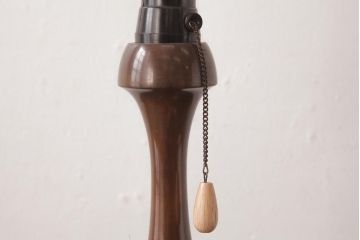 ヴィンテージ照明　レトロな雰囲気が温かみを感じるスタンドライト(卓上照明、ビンテージ)