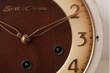 SEIKO(セイコー)　Seiko Chime　ゼンマイ式　テンプ式　シャビーペイントがおしゃれなウェストミンスター置時計(古時計)(R-037488)