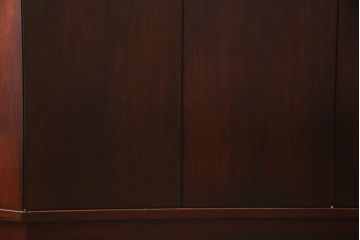 ビンテージ家具　山品木工　ローズウッド　絶版品　高級感漂う上品な飾り棚(収納棚、キャビネット)