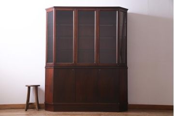 ビンテージ家具　山品木工　ローズウッド　絶版品　高級感漂う上品な飾り棚(収納棚、キャビネット)