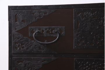 アンティーク家具　和製アンティーク　前面桐材　佐渡箪笥　脚付きリメイク　風格漂う箪笥サイドボード(R-037493、桐箪笥、桐たんす)