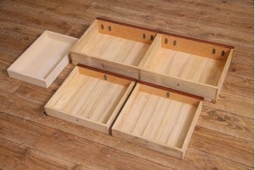 中古　伝統民芸　岩谷堂箪笥　みちのく鏡台2号　上質な和の空間を演出する鏡台(姿見、ミラー、ドレッサー)(R-037496)(定価約33万円)