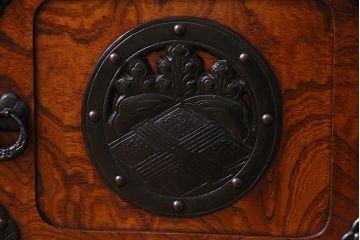 中古　伝統民芸　岩谷堂箪笥　みちのく鏡台2号　上質な和の空間を演出する鏡台(姿見、ミラー、ドレッサー)(R-037496)(定価約33万円)