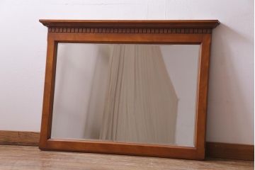 中古　横浜クラシック家具　ダニエル(Daniel)　アーリーアメリカン　壁掛けミラー(鏡)(R-037498)
