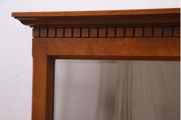 中古　横浜クラシック家具　ダニエル(Daniel)　アーリーアメリカン　壁掛けミラー(鏡)(R-037498)