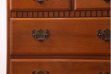 中古　横浜クラシック家具　ダニエル(Daniel)　アーリーアメリカン　カントリースタイルにおすすめなチェスト(R-037499)