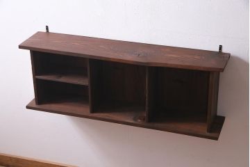 ラフジュ工房オリジナル　古材リメイク　アンティーク材を活かしたウォールシェルフ(壁掛け棚、吊り棚、ウォールラック)(R-037508)