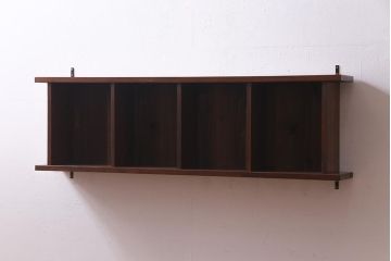ラフジュ工房オリジナル　古材リメイク　レトロでシンプルなウォールシェルフ(壁掛け棚、吊り棚、ウォールラック)(R-037509)