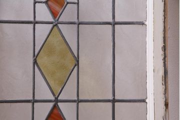 アンティーク建具　イギリスアンティーク　ステンドグラスのペイントフィックス窓・小(明り取り)(R-037515)