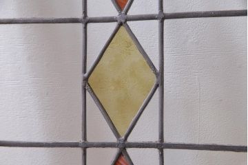 アンティーク建具　イギリスアンティーク　ステンドグラスのペイントフィックス窓・中(明り取り)(R-037516)