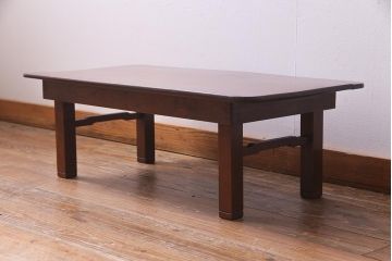 アンティーク家具　和製アンティーク　総ケヤキ材　一枚板　大胆な杢目が美しいレトロな角ちゃぶ台(ローテーブル)(R-037521)