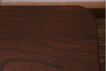 アンティーク家具　和製アンティーク　総ケヤキ材　一枚板　大胆な杢目が美しいレトロな角ちゃぶ台(ローテーブル)(R-037521)