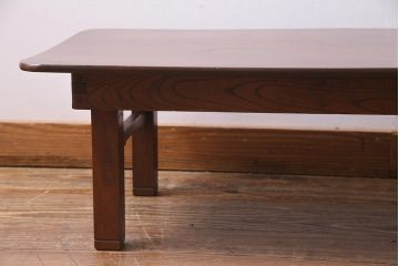 アンティーク家具　和製アンティーク　総ケヤキ材　一枚板　大胆な杢目が美しいレトロな角ちゃぶ台(ローテーブル)(R-037521)