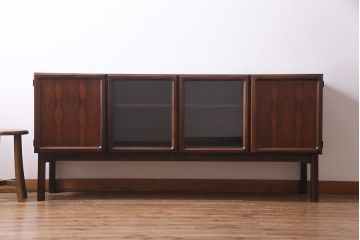 ヴィンテージ家具　ジャパンビンテージ　山品木工　ローズウッド材　サイドボード(キャビネット、収納棚)(R-037522)