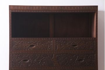 中古　伝統工芸　大坂屋製　軽井沢彫り　桜の彫りが優美なチェスト(衣装箪笥、洋服タンス)(R-037526)