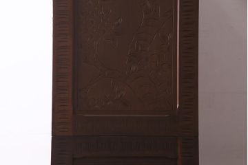 中古　伝統工芸　大坂屋製　軽井沢彫り　桜の彫りが優美なチェスト(衣装箪笥、洋服タンス)(R-037526)