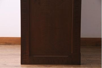 中古　伝統工芸　大坂屋製　軽井沢彫り　桜の彫りが優美なチェスト(衣装箪笥、洋服タンス)(R-037526)