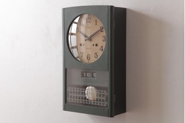 レトロ雑貨　SEIKO(セイコー)　ゼンマイ式　カレンダー付き　レトロなペイントがおしゃれな掛け時計(柱時計、振り子時計)(R-037532)