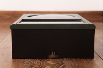 レトロ雑貨　SEIKO(セイコー)　ゼンマイ式　カレンダー付き　レトロなペイントがおしゃれな掛け時計(柱時計、振り子時計)(R-037532)