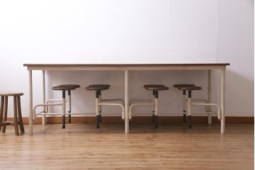 ラフジュ工房オリジナル ペイント　格納スツール付き8人掛けテーブル(ダイニングテーブル、作業台)(R-037539)
