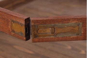 レトロ家具　エンジュ(槐)材　漆塗り　折り畳み式の珍しい座卓・大(ローテーブル)(R-037546)