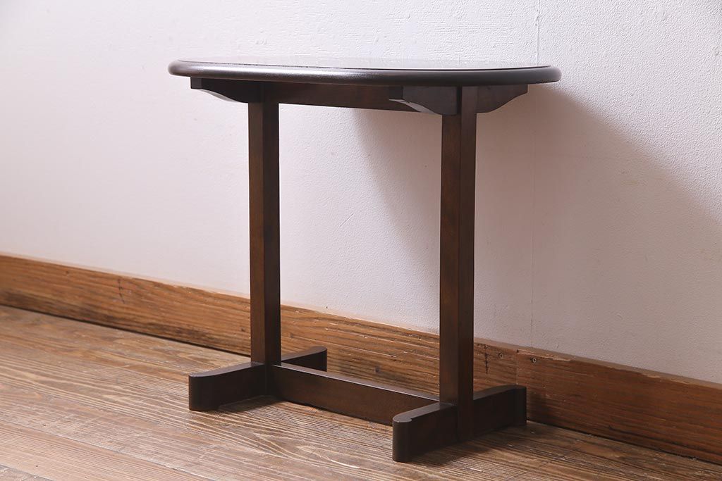 ビンテージ家具　民芸家具　木製　オーバル型のシンプルなサイドテーブル(花台)(R-037563)