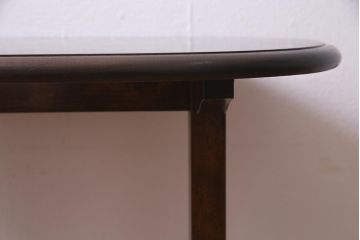 ビンテージ家具　民芸家具　木製　オーバル型のシンプルなサイドテーブル(花台)(R-037563)