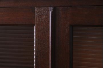 中古　松本民芸家具　廃盤品　ビンテージ　モールガラスがレトロなビューロー(ビューローブックケース)(R-037566)