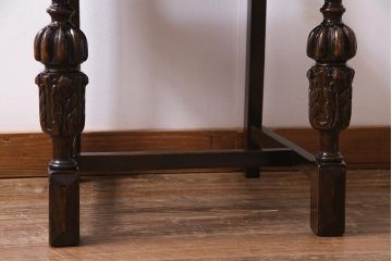 アンティーク家具　イギリスアンティーク　オーク材　バルボスレッグが目を引くクラシカルなダイニングチェア(椅子)(R-037567)