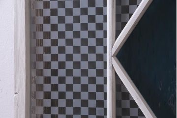 アンティーク建具　ペイント　色ガラス・当店オリジナルガラス　爽やかなカラーのガラス戸1枚(引き戸)(R-037569)