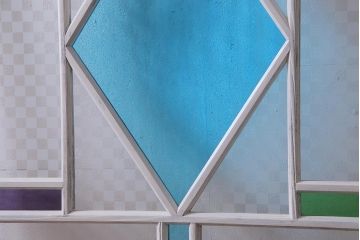 アンティーク建具　ペイント　色ガラス・当店オリジナルガラス　爽やかなカラーのガラス戸1枚(引き戸)(R-037569)