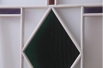 アンティーク建具　ペイント　色ガラス・すりガラス・当店オリジナルガラス　レトロな雰囲気漂うガラス戸1枚(引き戸)(R-037570)