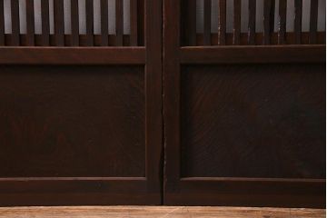 アンティーク建具　ダイヤガラス　裏障子枠付き　和モダンな雰囲気漂う格子戸2枚セット(ガラス帯戸、引き戸、建具)(R-037572)