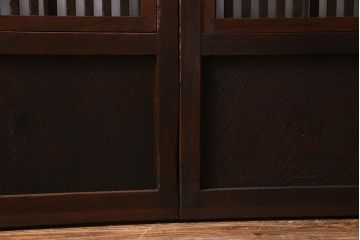 アンティーク建具　ダイヤガラス　裏障子枠付き　和モダンな雰囲気漂う格子戸2枚セット(ガラス帯戸、引き戸、建具)(R-037572)