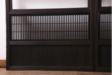 アンティーク建具　和製アンティーク　裏障子枠付き　深みのある色合いが魅力的な格子戸(建具、引き戸、帯戸)2枚セット(R-037573)