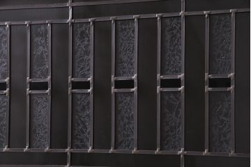 アンティーク建具　明治期　結霜ガラス・色ガラス　ステンドグラス入り　大正浪漫な雰囲気漂う板戸1枚(建具、引き戸)(R-037575)