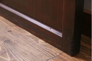 アンティーク建具　明治大正期　チェッカーガラス・モールガラス・色ガラス　ステンドグラスがお洒落な板戸1枚(建具、ガラス帯戸、引き戸)(R-037576)